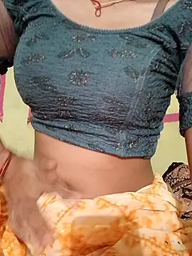 Snapshot of Aasha_devi05 chatting on 3, 10, 2025 Aasha devi05 online show from 3, 10, 2025