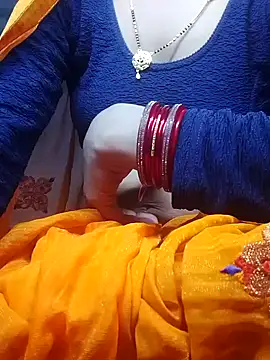 Snapshot of Aasha_devi05 chatting on 18, 12, 2025 Aasha devi05 online show from 18, 12, 2025