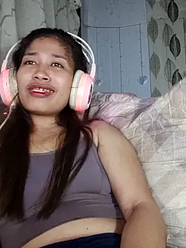 Snapshot of Sweet_Asian25 chatting on 3, 12, 2025 Sweet Asian25 online show from 3, 12, 2025