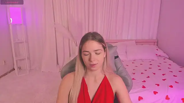 Snapshot of Susan_Mimi chatting on 14, 11, 2025 Susan Mimi online show from 14, 11, 2025