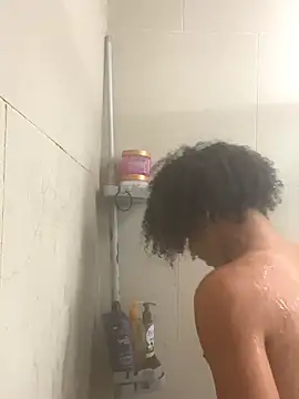 Snapshot of Cartyiii chatting on 15, 10, 2025 Cartyiii online show from 15, 10, 2025