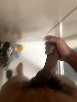 Snapshot of Cartyiii chatting on 22, 10, 2025 Cartyiii online show from 22, 10, 2025