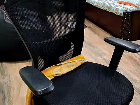 Snapshot of ZoroArcher chatting on 29, 9, 2025 ZoroArcher online show from 29, 9, 2025