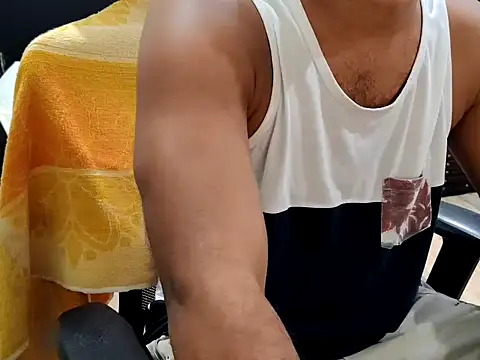 Snapshot of ZoroArcher chatting on 30, 9, 2025 ZoroArcher online show from 30, 9, 2025