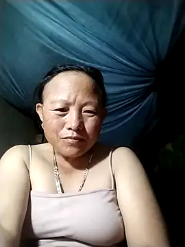 Snapshot of Samdim23 chatting on 25, 10, 2025 Samdim23 online show from 25, 10, 2025