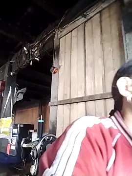 Snapshot of Samdim23 chatting on 27, 10, 2025 Samdim23 online show from 27, 10, 2025