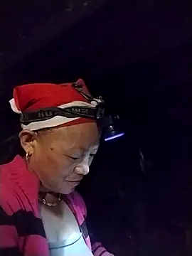 Snapshot of Samdim23 chatting on 30, 10, 2025 Samdim23 online show from 30, 10, 2025