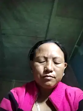 Snapshot of Samdim23 chatting on 31, 10, 2025 Samdim23 online show from 31, 10, 2025