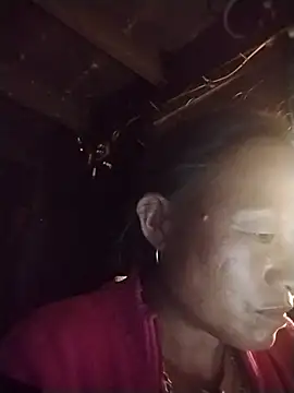 Snapshot of Samdim23 chatting on 7, 11, 2025 Samdim23 online show from 7, 11, 2025