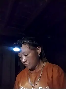 Snapshot of Samdim23 chatting on 9, 11, 2025 Samdim23 online show from 9, 11, 2025