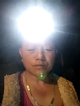 Snapshot of Samdim23 chatting on 14, 11, 2025 Samdim23 online show from 14, 11, 2025