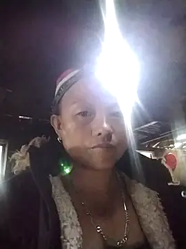 Snapshot of Samdim23 chatting on 18, 11, 2025 Samdim23 online show from 18, 11, 2025