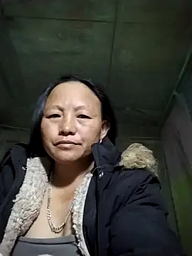 Snapshot of Samdim23 chatting on 19, 11, 2025 Samdim23 online show from 19, 11, 2025