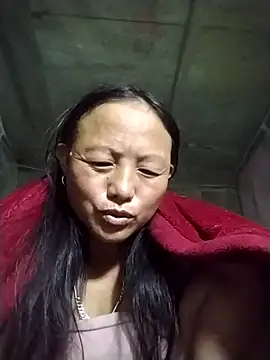 Snapshot of Samdim23 chatting on 24, 11, 2025 Samdim23 online show from 24, 11, 2025