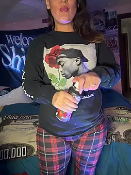 Snapshot of shortywidaphatty chatting on 17, 11, 2025 shortywidaphatty online show from 17, 11, 2025