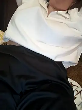 Snapshot of whiteprincesse chatting on 12, 9, 2025 whiteprincesse online show from 12, 9, 2025