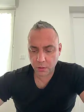 Snapshot of Marronglace1 chatting on 24, 3, 2026 Marronglace1 online show from 24, 3, 2026