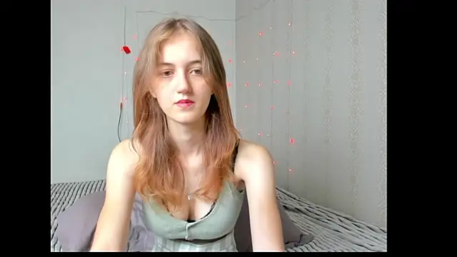 dreamy pollyyy online show from 24, 6, 2026