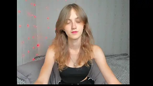dreamy pollyyy online show from 15, 7, 2026