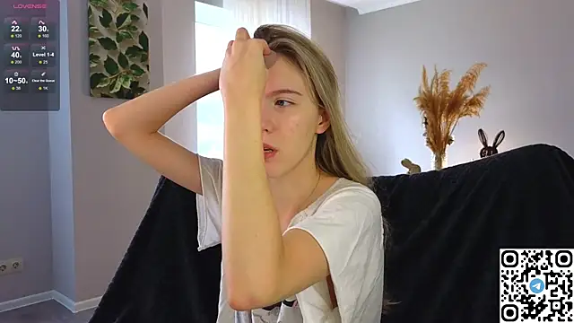 Succubelle online show from 11, 10, 2025