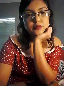 Snapshot of Shyspicy_pie chatting on 15, 9, 2025 Shyspicy pie online show from 15, 9, 2025