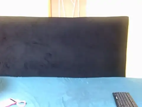 Snapshot of Freaky-Nicky18 chatting on 26, 11, 2025 Freaky-Nicky18 online show from 26, 11, 2025