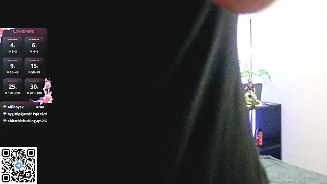 Snapshot of sunsh11ne chatting on 6, 10, 2025 sunsh11ne online show from 6, 10, 2025