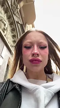 Snapshot of Sugar_Pop chatting on 22, 9, 2025 Sugar Pop online show from 22, 9, 2025