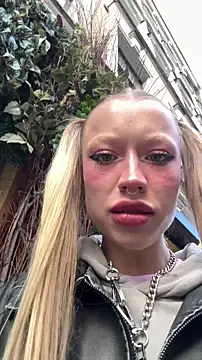 Snapshot of Sugar_Pop chatting on 25, 9, 2025 Sugar Pop online show from 25, 9, 2025