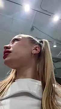 Snapshot of Sugar_Pop chatting on 30, 9, 2025 Sugar Pop online show from 30, 9, 2025