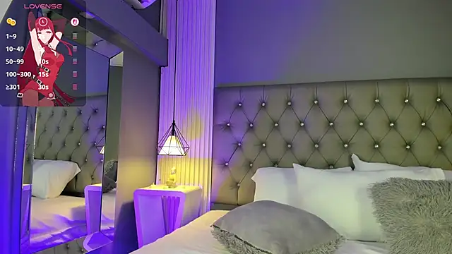 Snapshot of LunaBloomn chatting on 20, 11, 2025 LunaBloomn online show from 20, 11, 2025