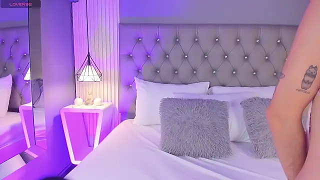 Snapshot of LunaBloomn chatting on 18, 2, 2026 LunaBloomn online show from 18, 2, 2026