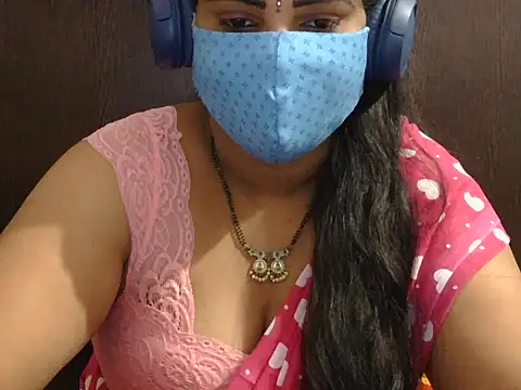 Snapshot of Nisha-telugu chatting on 9, 11, 2025 Nisha-telugu online show from 9, 11, 2025