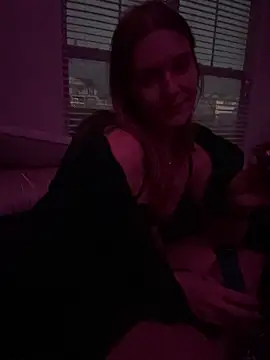 Snapshot of AllesandraLove chatting on 26, 11, 2025 AllesandraLove online show from 26, 11, 2025