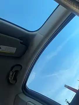 Snapshot of AllesandraLove chatting on 16, 12, 2025 AllesandraLove online show from 16, 12, 2025