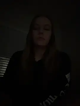 Snapshot of AllesandraLove chatting on 15, 2, 2026 AllesandraLove online show from 15, 2, 2026