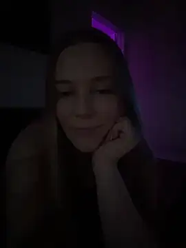 Snapshot of AllesandraLove chatting on 18, 3, 2026 AllesandraLove online show from 18, 3, 2026