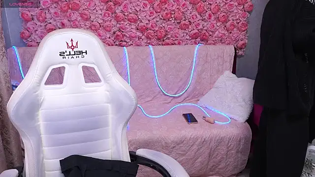 FoxyMayy online show from 13, 4, 2026