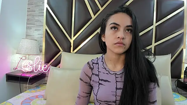 Leslie Bussh  online show from 21, 2, 2026