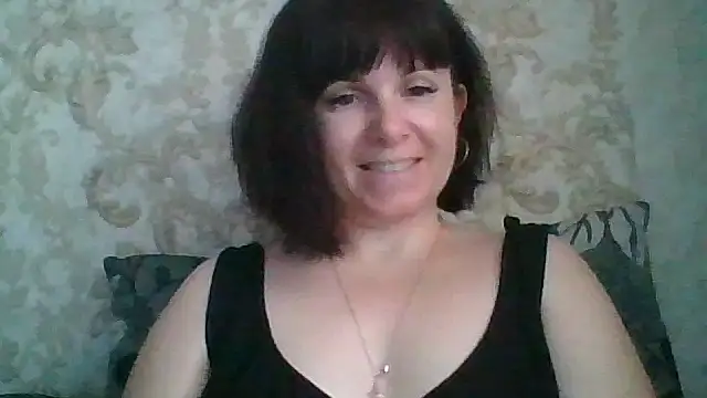 SecretSienna  online show from 15, 10, 2025