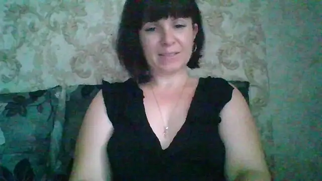 SecretSienna  online show from 18, 10, 2025