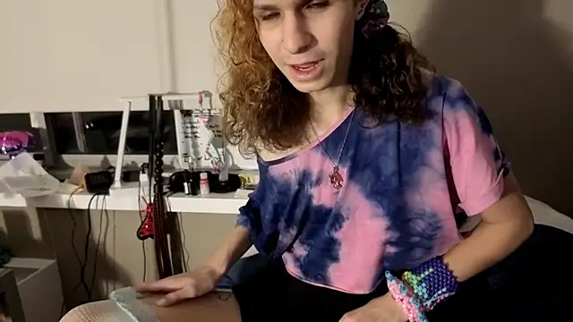 Snapshot of cuddlyavenue chatting on 3, 11, 2025 cuddlyavenue online show from 3, 11, 2025