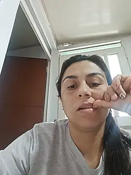 vanessa-titisM online show from 29, 5, 2026
