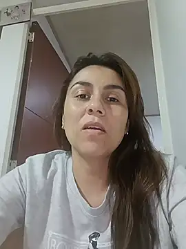 vanessa-titisM online show from 31, 5, 2026