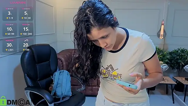 Snapshot of ArielBlossom___ chatting on 24, 9, 2025 ArielBlossom online show from 24, 9, 2025