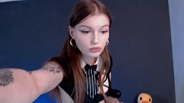 Snapshot of Nutsy_Kitty chatting on 17, 9, 2025 Nutsy Kitty online show from 17, 9, 2025