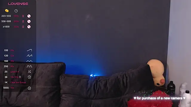 Snapshot of Nutsy_Kitty chatting on 20, 9, 2025 Nutsy Kitty online show from 20, 9, 2025