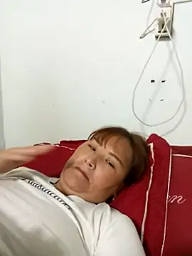 Snapshot of Tamara-a chatting on 1, 10, 2025 Tamara-a online show from 1, 10, 2025