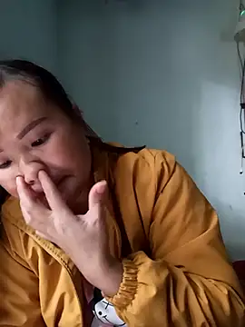 Snapshot of Tamara-a chatting on 12, 11, 2025 Tamara-a online show from 12, 11, 2025