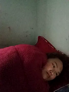 Snapshot of Tamara-a chatting on 14, 12, 2025 Tamara-a online show from 14, 12, 2025